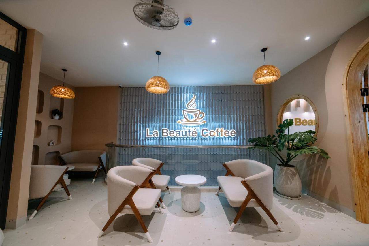 La Beaute Hotel Quy Nhon Bagian luar foto